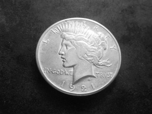lot 39 image: 1921 Peace Silver Dollar High Relief
