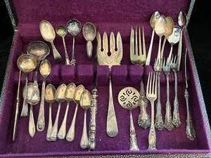 lot 29 image: Sterling Silver & Silver Plate Service Pieces