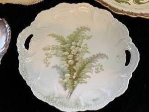 lot 27 image: Log of 4 Decorative Plates