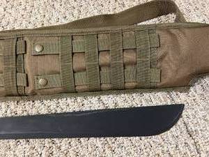 lot 106 image: 1943 US SWI Machete Knife