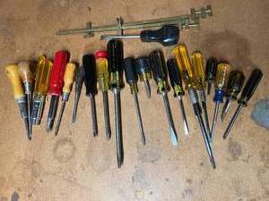 lot 144 image: Lot of Screwdrivers