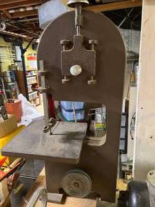 lot 150 image: Belt Sander, Grinder, Jig Saws on Table Stand