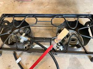 lot 173 image: Camp Chef Dual Burner
