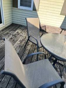 lot 202 image: Outside Patio Table, Umbrella and Chairs