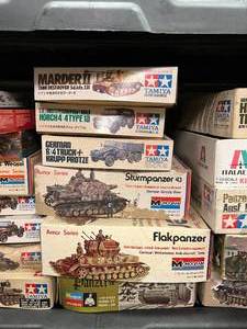 lot 226 image: German Tank & Vehicle Models - 27
