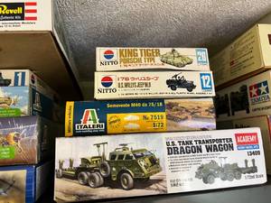 lot 235 image: Lot of 16 Models - Tanks, planes and Jeeps