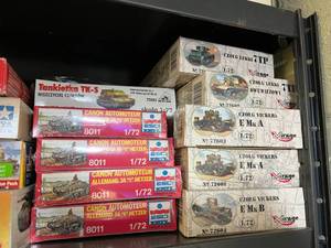 lot 236 image: 24 Mostly New Models