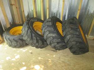 (SHED) 4 - 8 Hole Bobcat Wheels Lug...