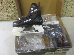 (F-3) Bauer Ice Skates Youth Size 9...