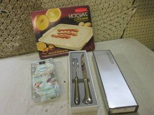 (F-0) Carving Set, Microwave Pan an...