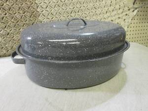 (RM2) Roasting Pan Gray with White ...
