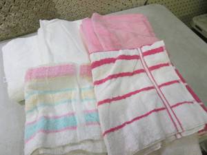 (F-2) 5 Assorted Bath Towels...