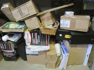 (EW4) Lot of Assorted Office Suppli...