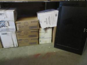 (EW6) Large Lot of Toilet Seat Cove...