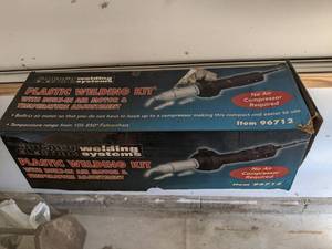 lot 77 image: Chicago Electric plastic welding ki...