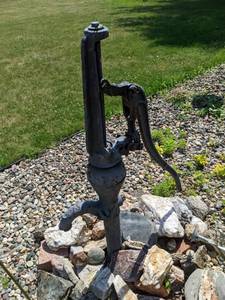 lot 88 image: Antique water pump, approximately 4...