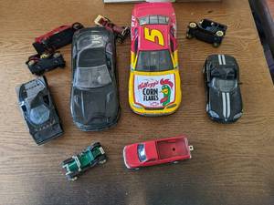 lot 101 image: Nascar die cast replica and other t...
