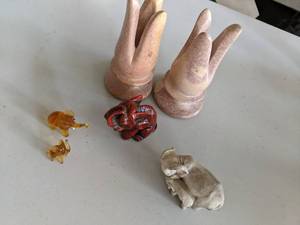 lot 127 image: 4 elephant figurines and 2 candle h...