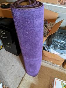 lot 36 image: Large purple area rug...