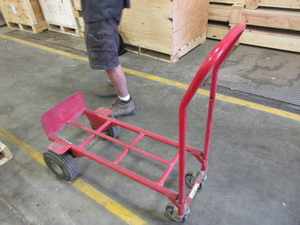 CONVERTIBLE HAND TRUCK