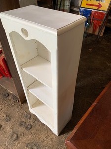 White Shelf