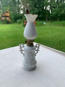Red Rose oil lamp