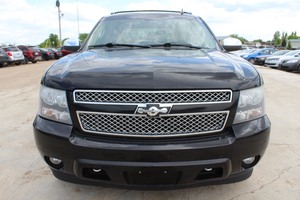 2008 Chevrolet Avalanche LTZ 4x4 - One Owner - VERY CLEAN -