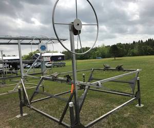Hewitt 1800# Cantiever Lift