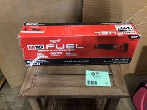 Lot of assorted Milwaukee Tools used customer Returns not tested see pictures