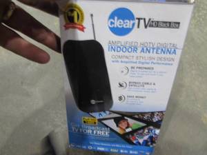 Clear TV Amplified Indoor Antenna