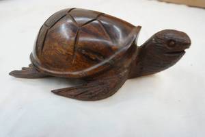 Kona wood carved turtle