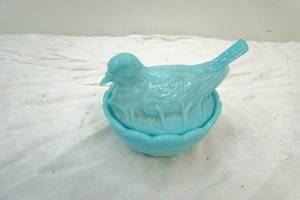 vintage covered dish