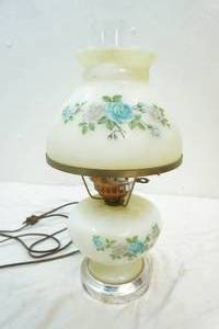 vintage blue rose lamp