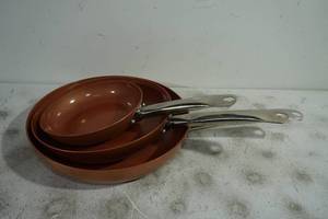 lot 173 image: Copper Chef 3 Piece Fry Pan Set