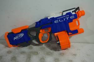 lot 83 image: NERF Hyperfire Elite Dart Blaster