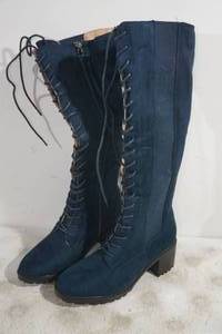 lot 28 image: Journee Collection Tru CF Jenicca Boots - Womens 9
