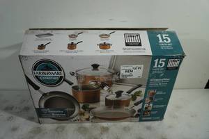 lot 31 image: Farberware Cookstart 15 pc Copper Cookware Set