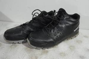 lot 109 image: Reebok Sublite Cushion Work Shoes - Mens 14
