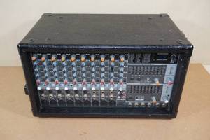 lot 1 image: Behringer Europower PMP200 14-Channel Powered Mixer with Multi-FX Processor