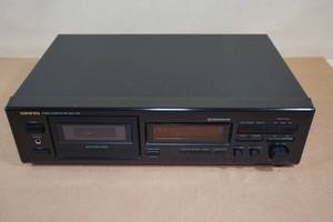 lot 14 image: Onkyo RA-R410 Stereo Cassette Tape Deck