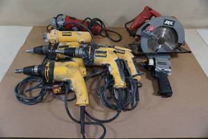 lot 41 image: Assorted Corded Tools - Screwguns, Saws