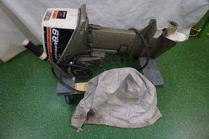 lot 54 image: Johnson Sea Horse 9.9 HP Outboard Boat Motor