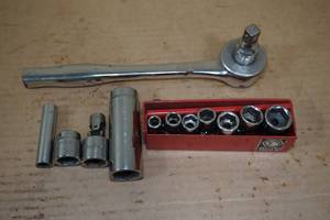 lot 64 image: Matco Ratchet and Sockets