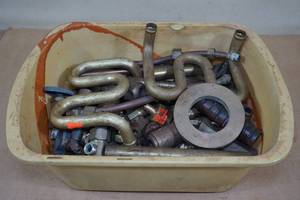 lot 116 image: Assorted Tubing and Fittings - Mostly Brass