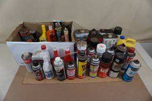 lot 117 image: Assorted Garage Chemicals and Cleaners