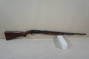 lot 10 image: Remington Fieldmaster 121 Slide Action Take Down .22 SLLR Rifle