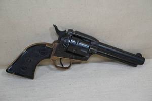 lot 40 image: FIE Buffalo Scout Model E-15 .22 LR Revolver