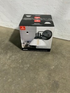 Globe Electric Bolton 1-Light Matte Black Outdoor Indoor Wall Sconce. See Pictures