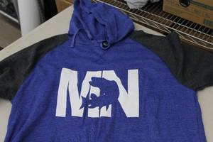 District Pullover Hooded Sweatshirt MN Muskee BlueDark GreyWhite Print Size XL