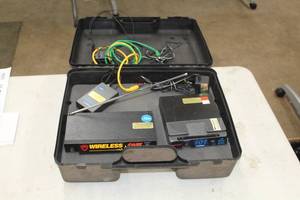 lot 640 image: Nady Systems Wireless One Wireless System with Case